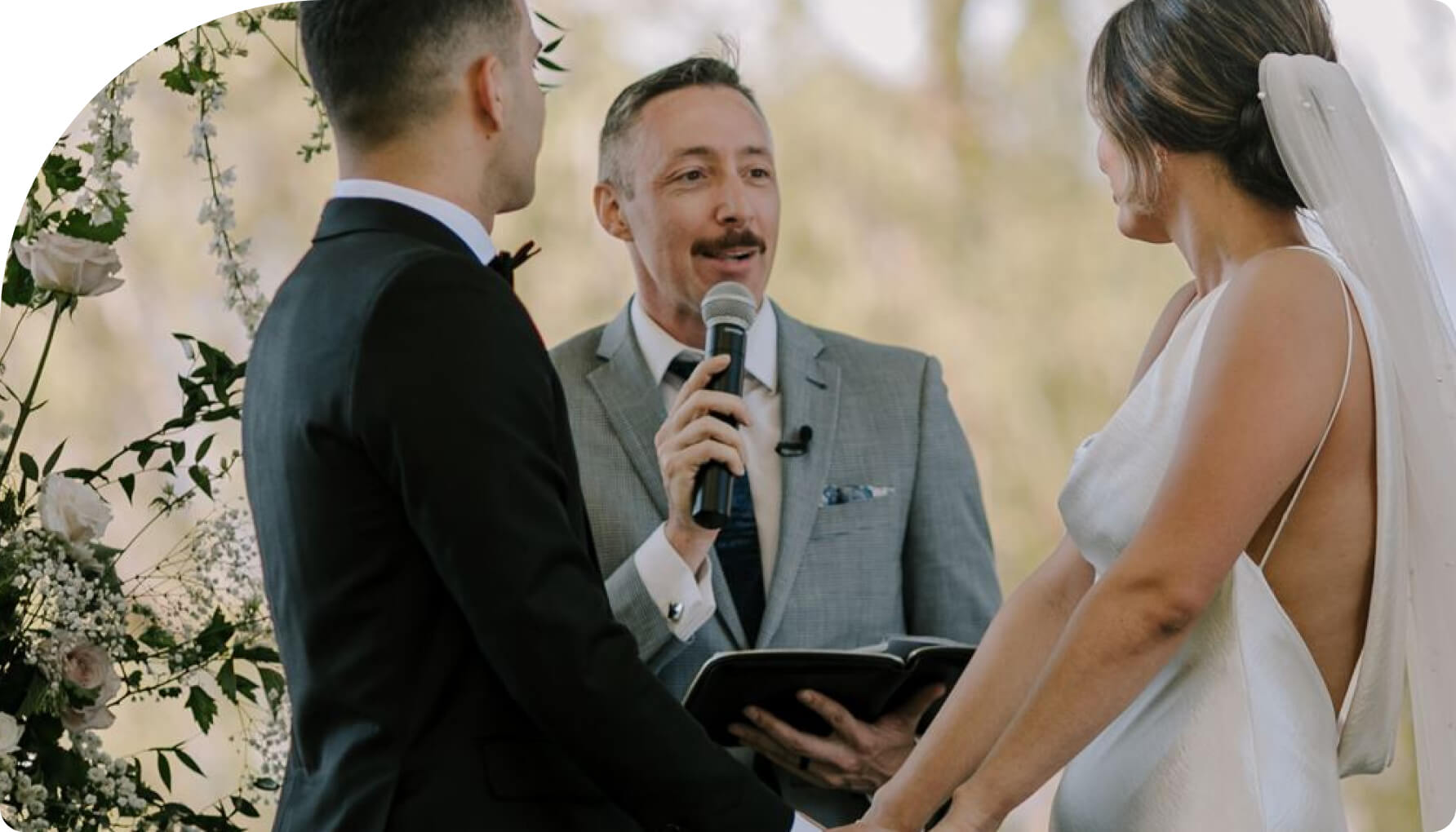 wedding-officiant-jonathan-evans-infinitum-2