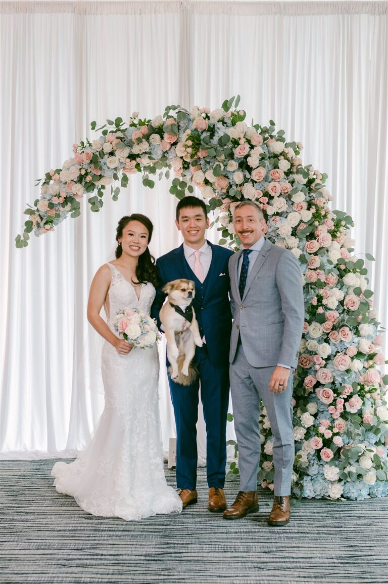 Jonathan Evans officiating Joanna and Desmond's ceremony
