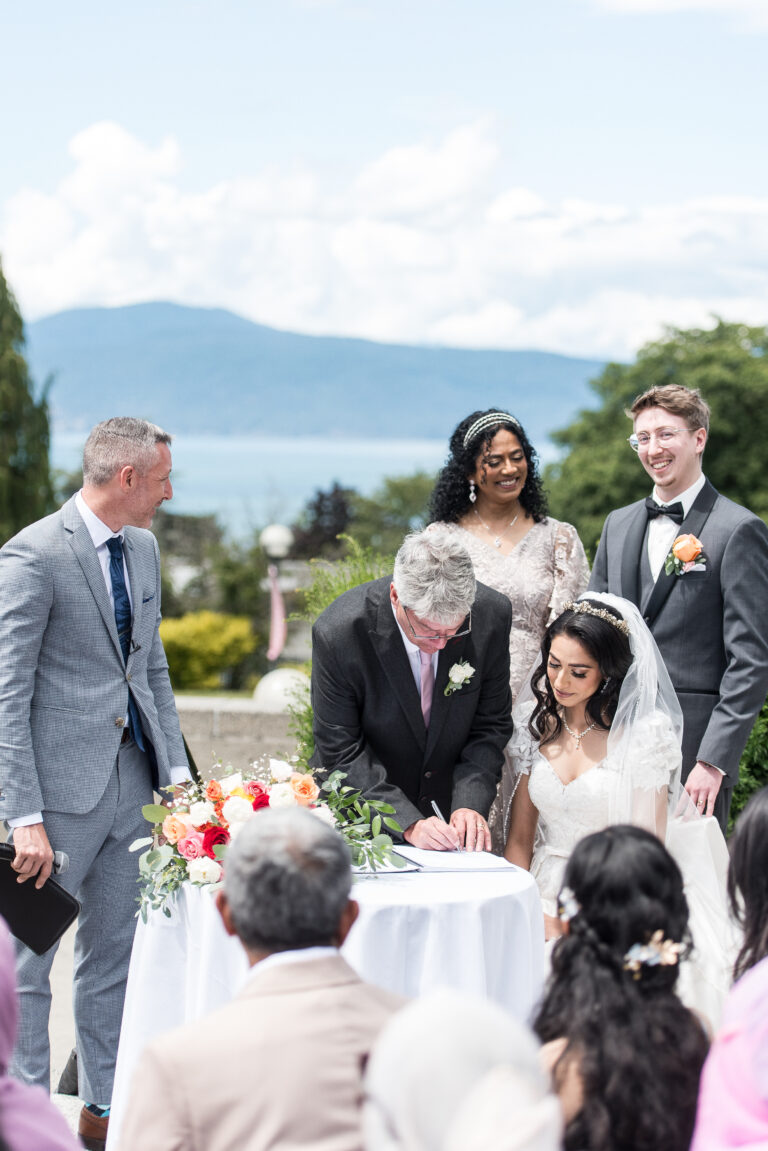 Jonathan Evans officiating Maryam and Nick's ceremony